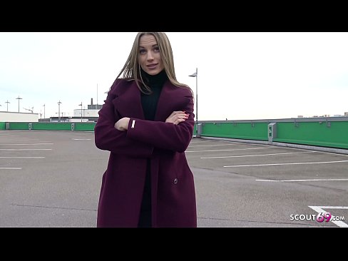❤️ 德国侦察员是一个梦想触摸斯蒂尔,停车场告诉和性感的钱 ️❌ Russian porn❌️❤