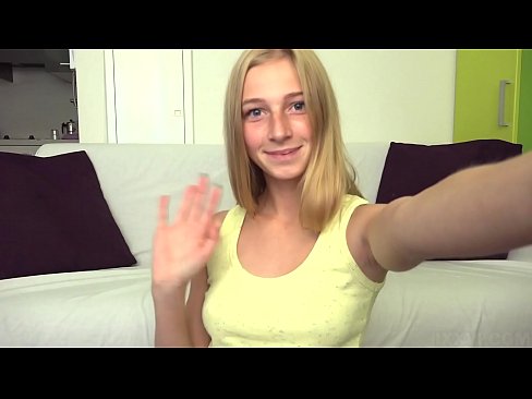 ❤️ 当我无聊的时候,我懒惰地自慰我的粉红色的阴部 ️❌ Russian porn❌️❤