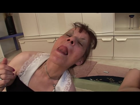 ❤️ 两位老奶奶和一位老爷爷的3P组合 ️❌ Russian porn❌️❤